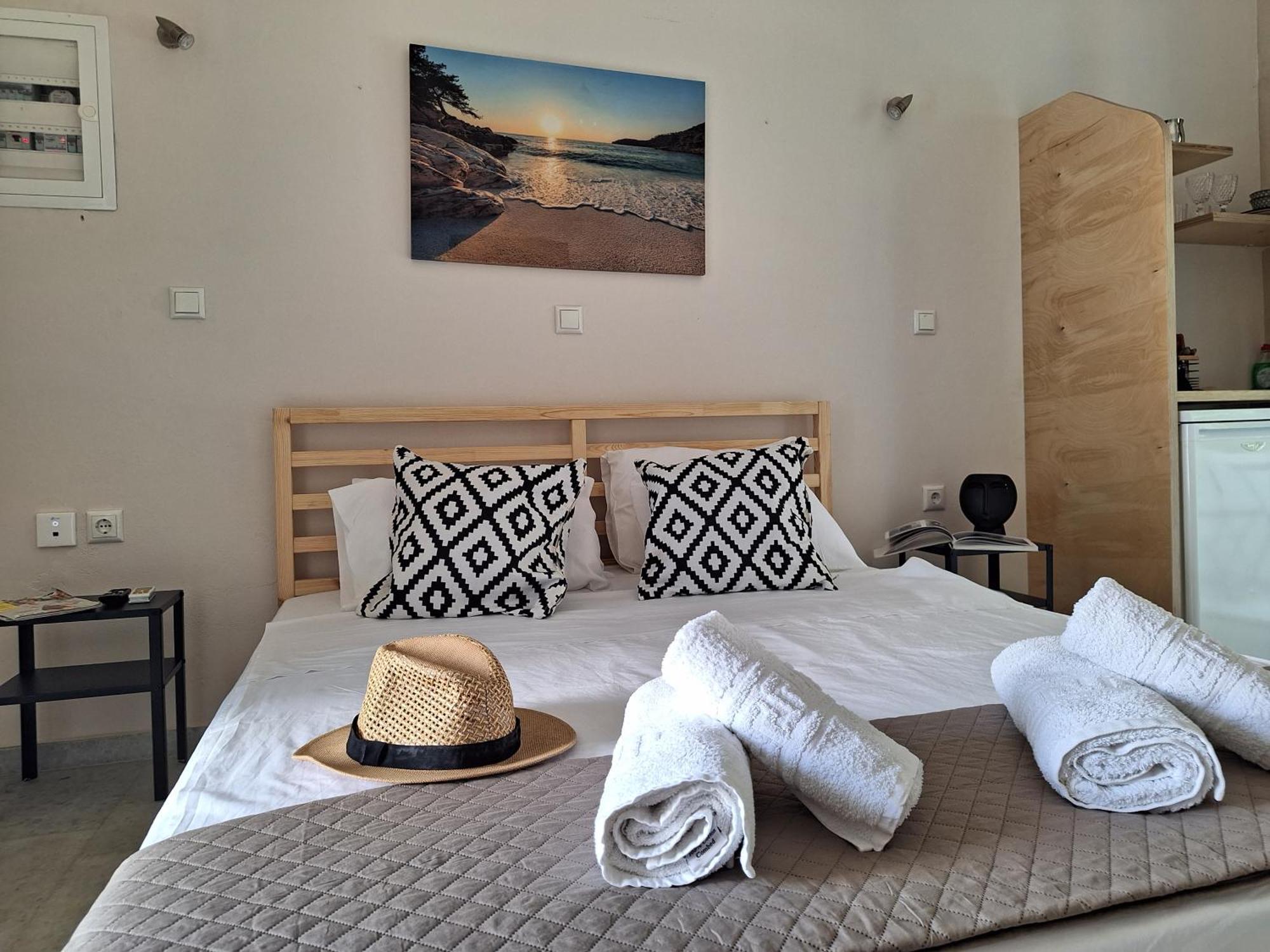Giannakis Filoxenia Aparthotel Filótion Buitenkant foto