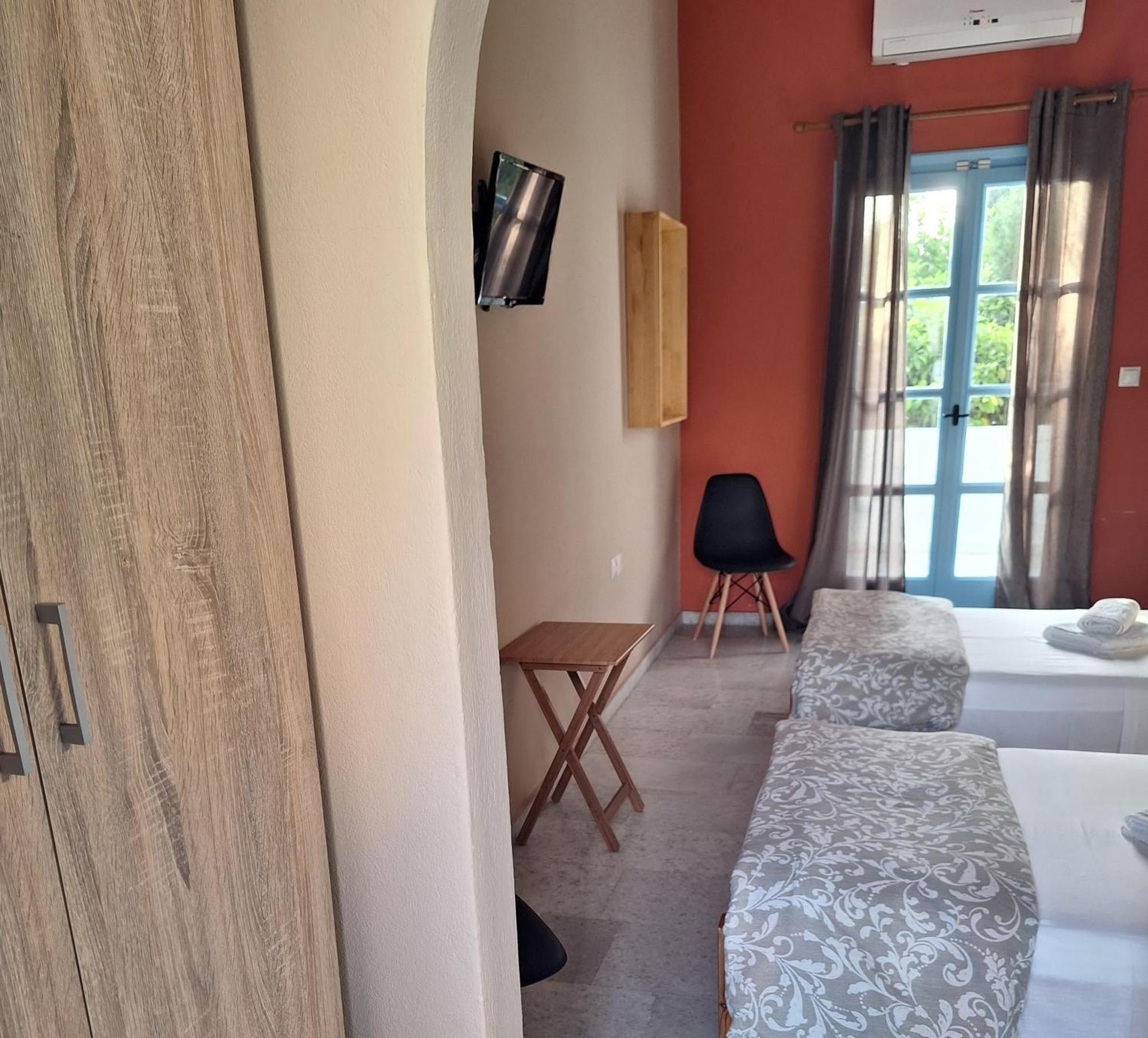 Giannakis Filoxenia Aparthotel Filótion Buitenkant foto